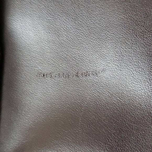 Aramis Duffel Bag Brown - Picture 9 of 12